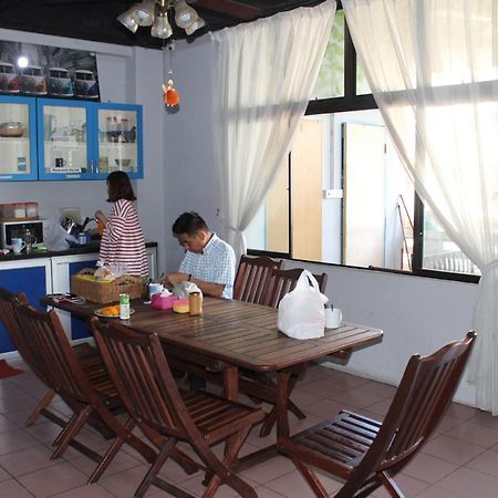 The Jesselton Cabin Sdn Bhd Kota Kinabalu Dış mekan fotoğraf