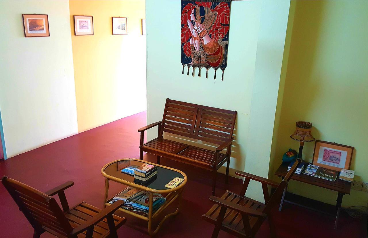 The Jesselton Cabin Sdn Bhd Kota Kinabalu Dış mekan fotoğraf