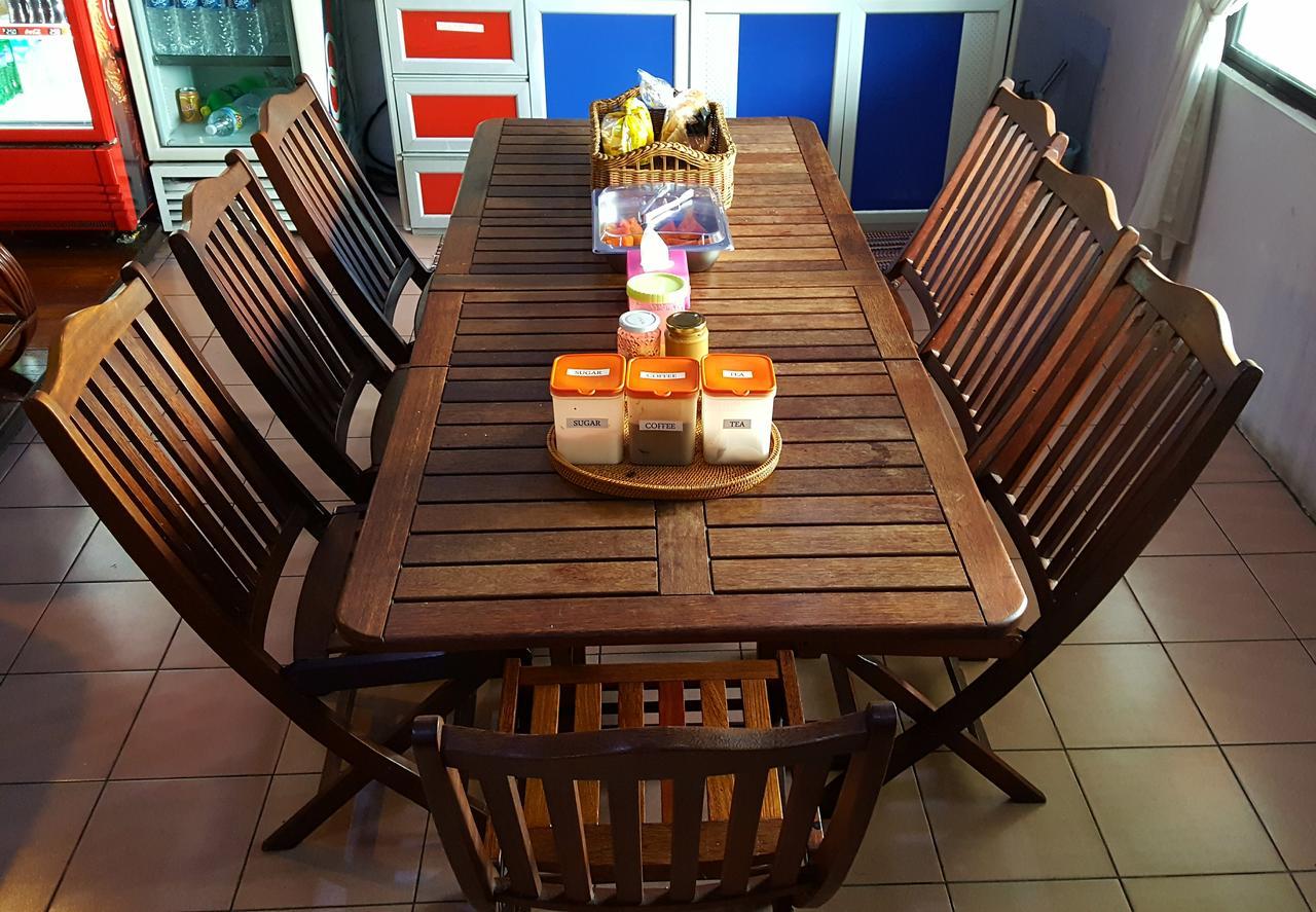 The Jesselton Cabin Sdn Bhd Kota Kinabalu Dış mekan fotoğraf