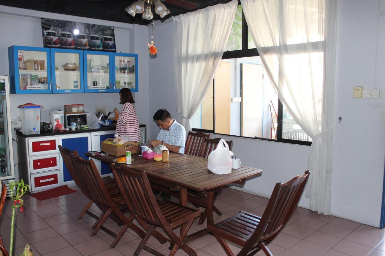 The Jesselton Cabin Sdn Bhd Kota Kinabalu Dış mekan fotoğraf